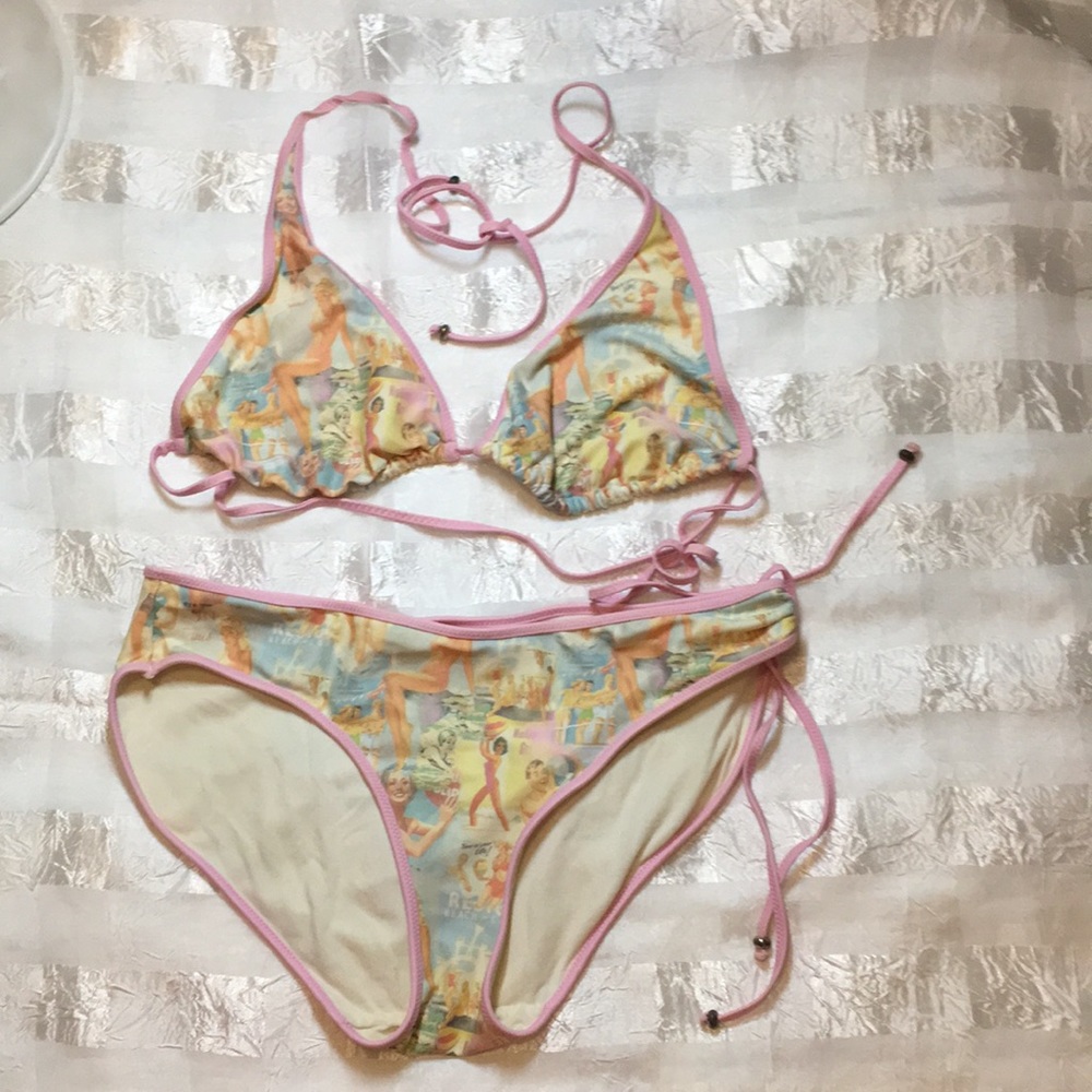 Woman sweemsuit, size L
